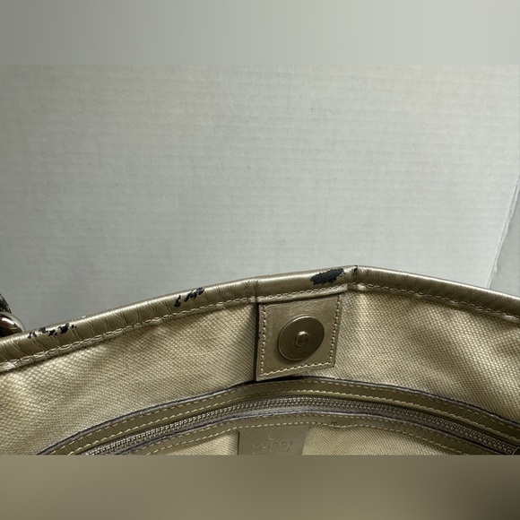 Authentic GUCCI GG implementation Tote Bag Silver w/COA - Picture 10 of 15